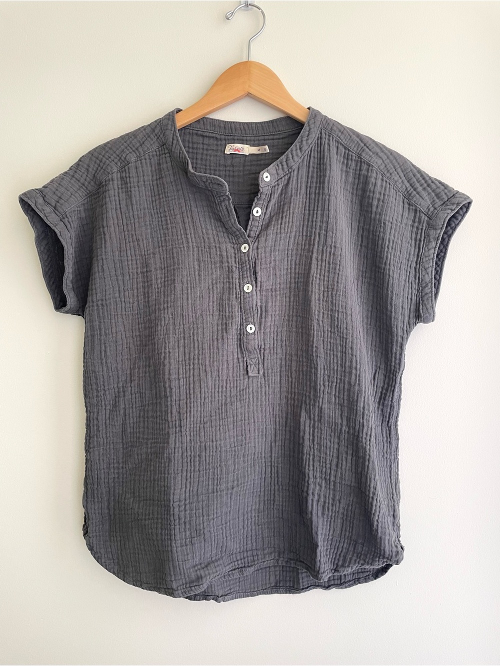 Faherty Short-Sleeve Gray Organic Cotton Gauze Casual Everyday Henley